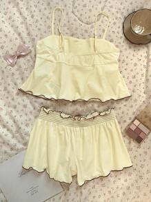 CovetEZ Bộ 2 món quần áo mùa hè cho nữ, giản dị, đơn giản, trang trí nhà cửa, kỳ nghỉ, màu vàng, viền tương phản, họa tiết bướm, áo hai dây và quần short Bud - Màu vàng - Xem 3