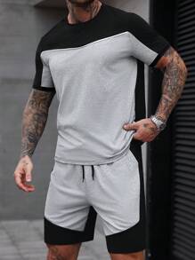 Manfinity Homme Bộ áo thun cổ tròn tay ngắn màu trơn đơn giản và quần short cạp rút cho nam - Nhiều màu - Xem 2