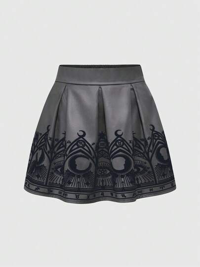 Goth تنورة كيوت قصيرة باللون الأسود والرمادي مستوحاة من الأسلوب البلاطي الكنسي القديم ومزينة برموز القمر والشمس والساحرة وبزخارف أزهار الكرز