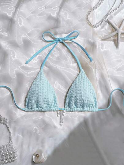 Sweetra 春假纯色纹理面料蝴蝶结仿珍珠细节吊带三角杯泳衣上衣