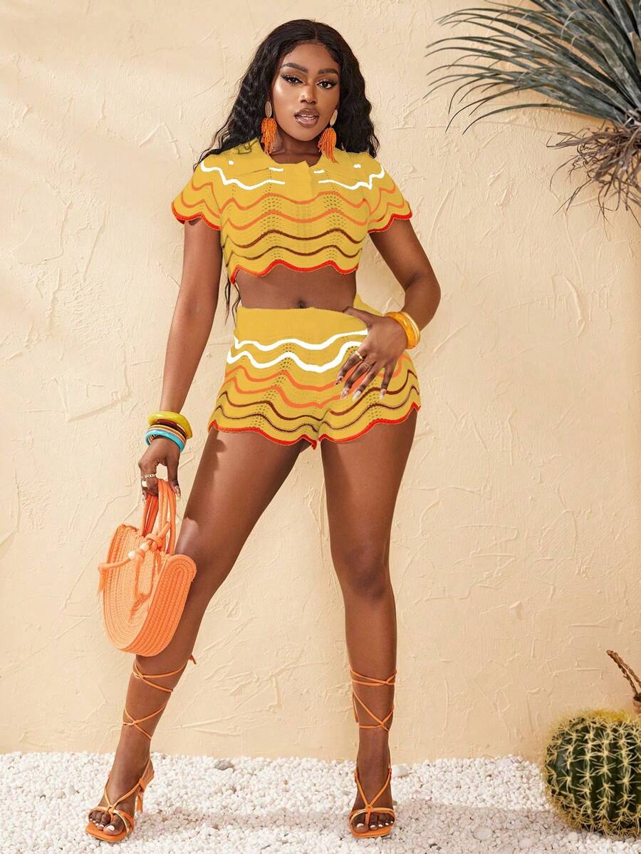 Zolique 2pcs/Set Women Summer Vacation Wavy Patterned Cropped Knit Top & Shorts Set - Yellow - View 1