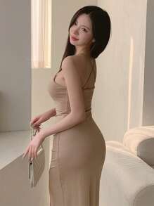 DAZY Vestido ajustado con abertura y tirantes finos para mujer - Caqui - Ver 4