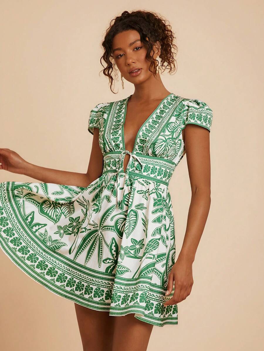 Travachic Spring/Summer Vacation Chiffon Floral Print V-Neck Short Sleeve Women Mini Dress, Vacation Style, Woven Graphic Printed, Casual Summer Vacation Outfits Woman, Bohemia Beach Vacation Outfits, Boho Chic, Country Concert Outfit, Holiday Festival Outfits, Beach Outfits For Woman, Summer Outfits For Women, Old Money Style Women, Graduation Outfit, Summer Sun Dress, Birthday Dresses For Women,Bohemian Clothes - Green - View 1
