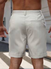 Manfinity Homme Pantalones cortos tipo bermuda casuales de talla grande para hombres, en color liso, con cierre de cremallera y bolsillos laterales inclinados, para el verano