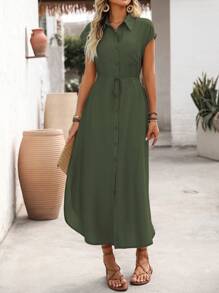 SHEIN Clasi Vestido casual de camisa de unicolor para vacaciones y diario, con cuello de camisa y escote en V delantero, bolsillo en el pecho izquierdo, corte relajado con cinturón en la cintura y lazo, abertura lateral y hombros caídos, vestido largo