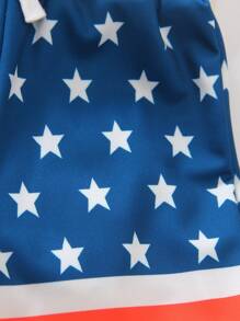 2025 年春夏新品年轻男孩休闲星星印花宽松短裤，柔软舒适的面料，百搭设计，适合运动和日常穿着，7 月 4 日