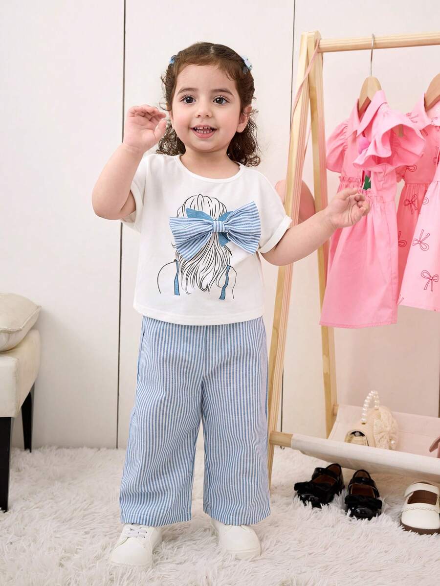 SHEIN Babygirl 可爱夏季针织蝴蝶结短袖T恤和条纹松紧腰裤套装 - 藍白色 - 查看 1