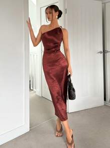 Siren Gaze 女式棕色不对称领口缎面腰部中长连衣裙、性感优雅通勤连衣裙、金属纽扣装饰连衣裙、节日连衣裙、时尚别致、通勤、优雅、性感、节日、海滩、夏威夷、婚礼季、毕业礼服、女士舞会礼服、女士鸡尾酒会礼服、垂坠领口、女士生日礼服、女士婚礼宾客礼服、紧身连衣裙商务休闲女士毕业礼服金属扣单肩缎面纹理派对通勤休闲优雅连衣裙