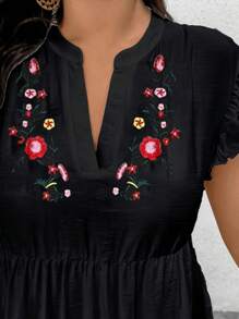 SHEIN Clasi Plus Size V-Neck Floral Embroidered Ruffle Hem A-Line Smock Dress - Black - View 5