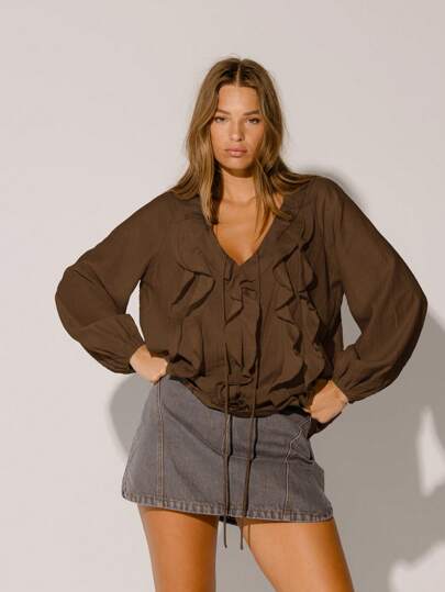 Aralina Blusa con manga larga, cuello en V y volantes, con atar al frente