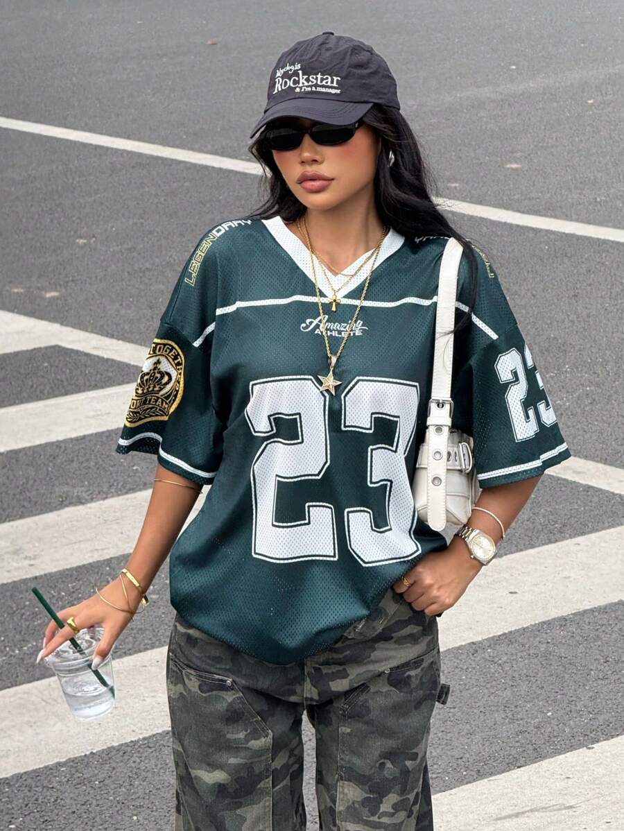 Teen Girls' Green V-Neck Cropped T-Shirt, Loose Short Sleeve Contrast Color T-Shirt, Suitable For Spring/Summer Street, All-Match Everyday, Sports, Back To School, Vacation, School Style, Easter, Music Festival, Graduation, Family Gathering - Green - View 1