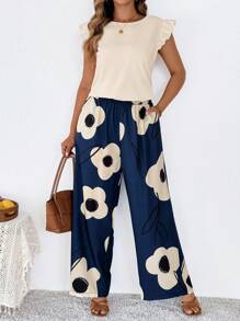 SHEIN Clasi 2pcs Plus Size Solid Color Ruffle Hem Top And Floral Print Pocket Pants Set - Apricot - View 8