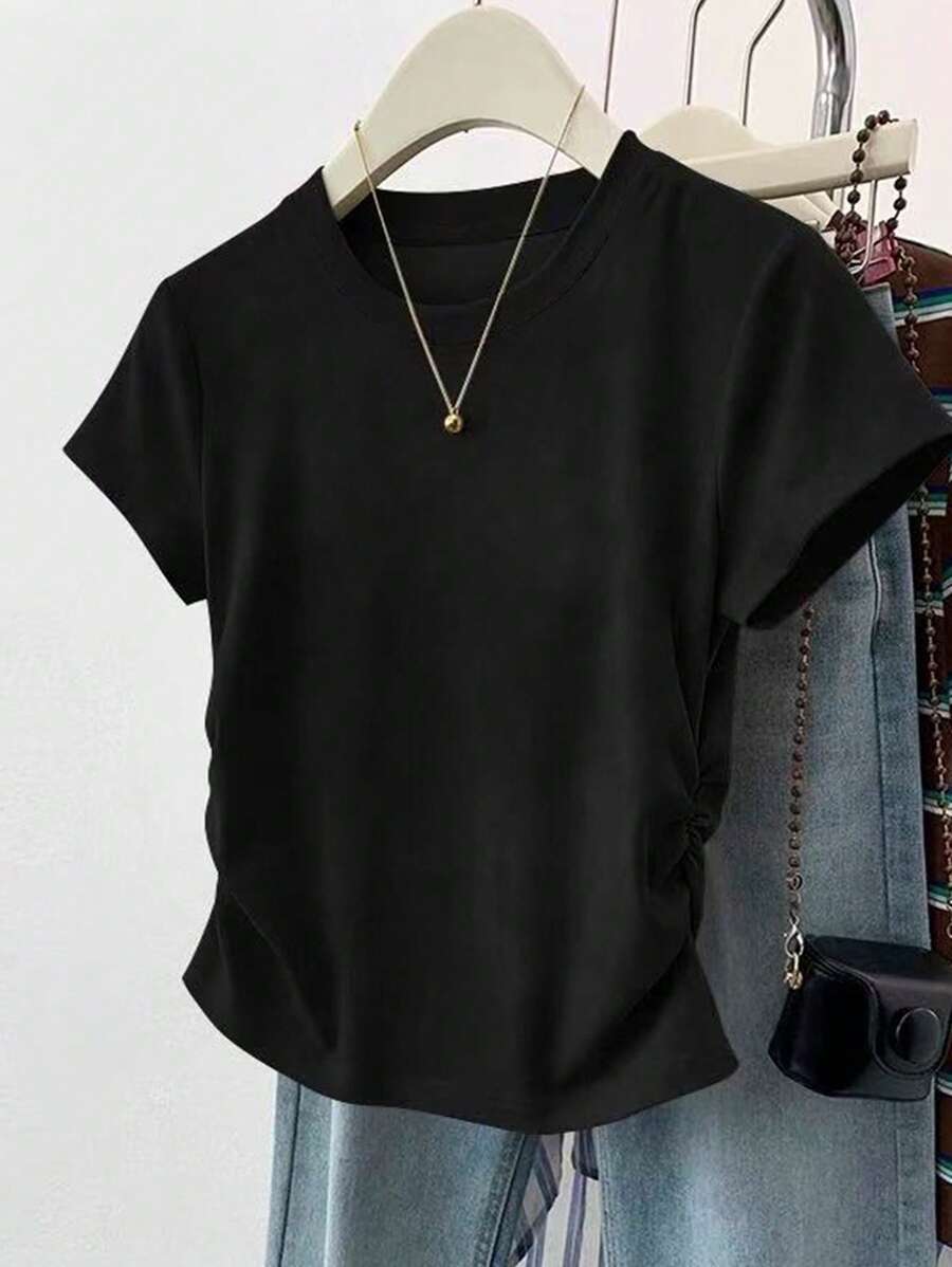 SHEIN Maglietta casual aderente a vita corta da donna con dettagli laterali raccolti