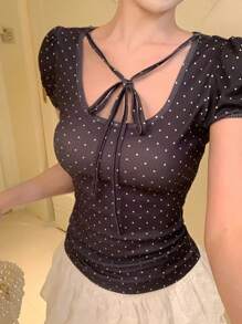 DAZY 女士圆领波尔卡圆点蝴蝶结镂空短袖T恤，夏季可爱上衣 - 黑色 - 查看 2