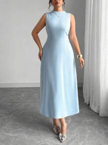 SHEIN PETITE CURVE Robe élégante sans manches à col montant de grande taille pour femmes, coloris unicolore