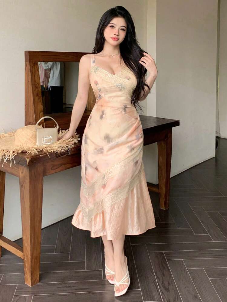 Women's Sexy Fitted Vacation Hollow Lace Splicing Asymmetrical Cake Skirt Floral & Dot Print Sleeveless Midi Dress, Summer