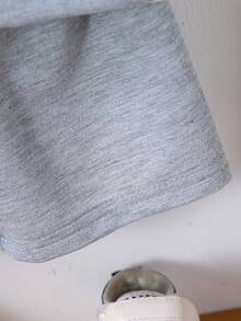 SHEIN Conjunto de ropa interior para bebé recién nacido niño: Camiseta blanca sencilla + Camiseta de manga corta + Chaleco ligero + Pantalones cortos casuales de color liso