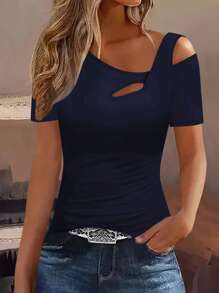 Camiseta de mujer de unicolor de verano con cuello asimétrico de moda