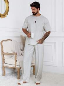 DAZY Gray Dog Graphic Print T-Shirt Matched With Men's Lounge Home Outfit Set, Summer Pajama - Grey - View 5