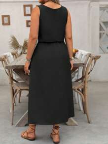 SHEIN LUNE Plus Size LUNE Crew Neck Sleeveless Solid Color Casual Commuting Dress, Waist Cinched, Side Slit, Suitable For Women - Black - View 2