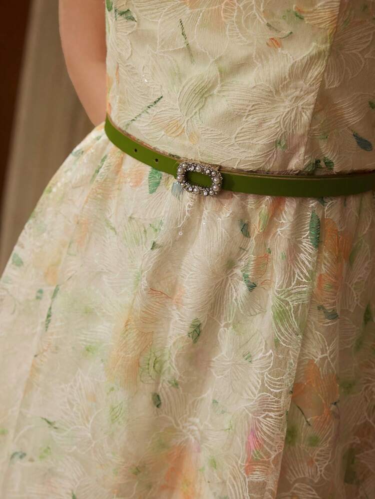 FLORAL PRINT EMBROIDERY DRESS