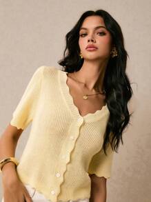 Poéselle 女式夏季简约纯色贝壳边纽扣前短袖针织上衣 - 黃色 - 查看 4