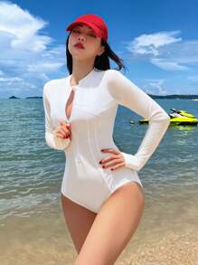 DAZY Elegant Women's One Piece Summer Beach Party Swimsuit