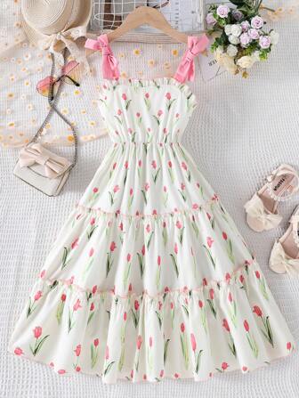 SHEIN Genkimix Kids Vestido de tirantes para fiesta del té con estampado floral y bajo con volantes para niña preadolescente