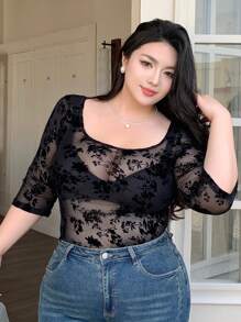 Dazy Plus Blusa ajustada de cuello cuadrado con estampado de flocado para mujer de talla grande, ropa de vuelta al colegio