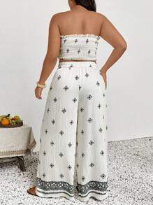 SHEIN Frenchy Plus Size 2-Piece Set Women's Vacation Style Strapless Elastic Camisole Top And Loose Comfortable Pants, Floral Print Pattern, Essential For Vacation And Commute, New Spring/Summer 2025 Apricot 2-Piece Set - Beige - View 3