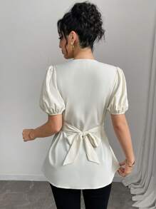 Modelyn Blusa de manga corta con cuello redondo, cintura ajustada con lazo, elegante, grácil y romántica
