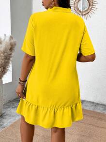 SHEIN Clasi 大码女式纯色休闲V领褶饰镂空连衣裙