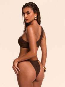 SHEIN BAE Women Solid Brown Sexy & Elegant Metal Decor Strapless 2 Pieces Swimsuit, Perfect For Summer Vacation/Brown Swimsuit/Swimsuit Set/Beach Women Outfits/Thong Bikini - Brown - View 2