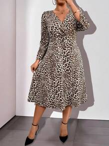 SHEIN Clasi Damen Lässig Kleid in Große Größen, Leoparden-Muster Langarm