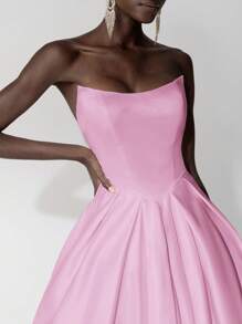 Elitara 女士优雅浪漫缎面露肩长裙，带褶饰面板，可调节后系带，工艺精湛，适合派对、正式活动、约会之夜、礼服、晚会、婚礼宾客