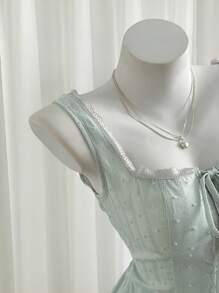 Sweetra French Elegant Lace Embroidered Strap Cami Top For Women, Layering, Designers, Fitted, Sleeveless Top, Square Neck, Versatile