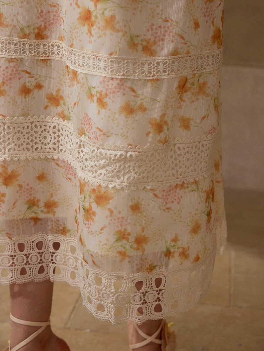 MOTF PREMIUM FLORAL PRINT CONTRAST LACE SKIRT - Orange - View 2