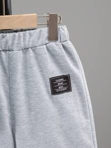 SHEIN Set da 3 pezzi di abbigliamento casual estivo per ragazzi: gilet con cappuccio, maglietta a tinta unita e pantaloncini, outfit versatile