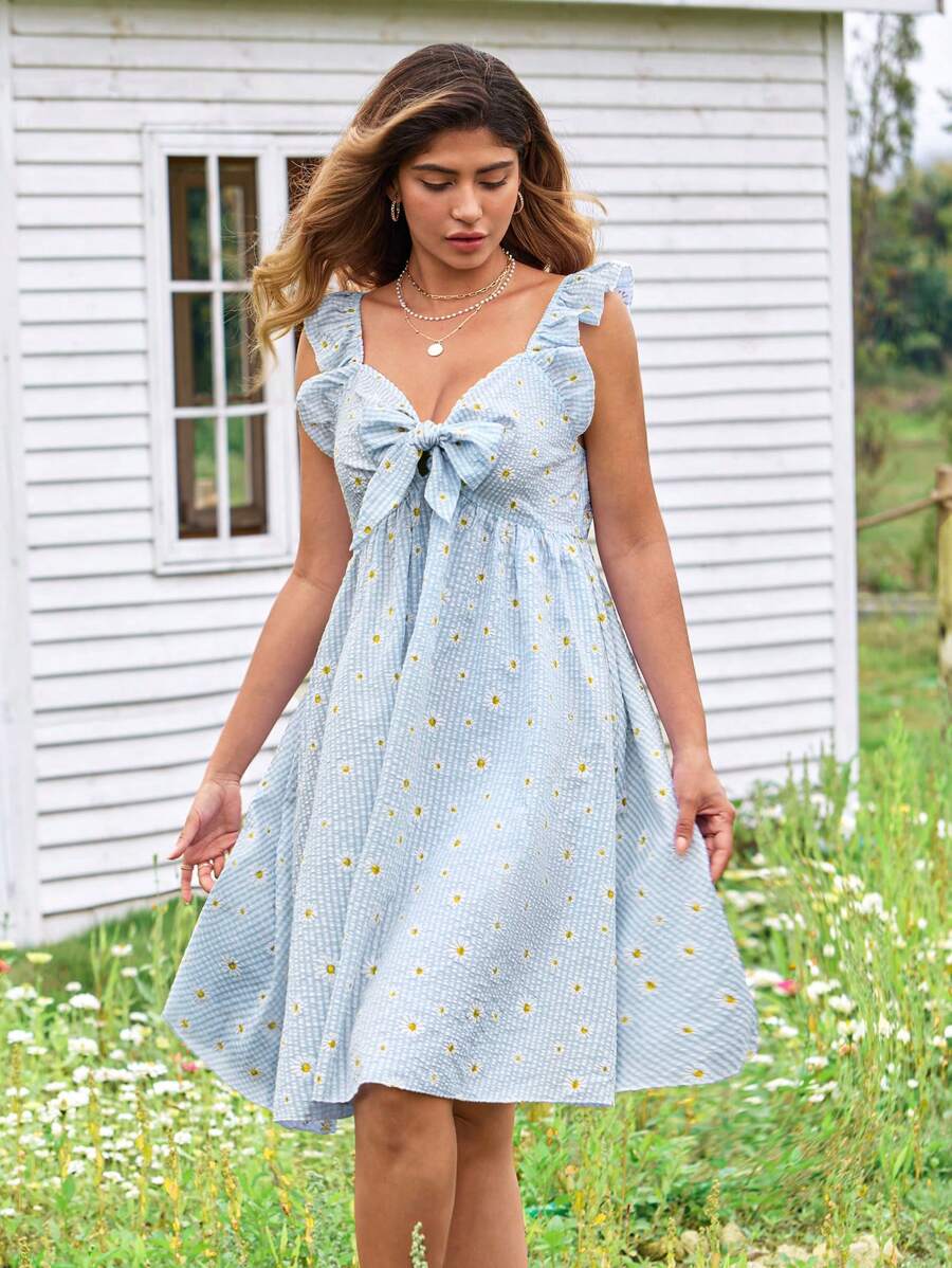 KURAYIA Plus Size Women's Deep V-Neck Bowknot Front Gathered Waist A-Line Dress,Daisy Print Pleated Fabric,Blue And White,Summer,Cute,Picnic,Holiday Vacation - Blue - View 1