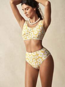 VARSIVA Women's Summer Beach Daisy Print Casual Bikini Set, Tank Tops - Multicolor - View 3