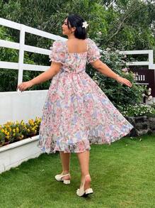 SHEIN EZwear Floral Print Plus Size Women Square Neck Puff Sleeve Princess Mini Dress - Pink - View 2