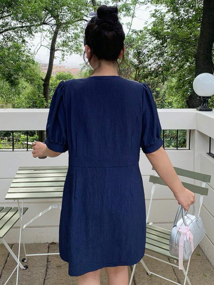 Dazy Plus Plus Size Contrast Color Patchwork Ruffle Collar Double-Breasted Decor Short Sleeve Crop Dress, Mini Dress,Casual Women Dresses