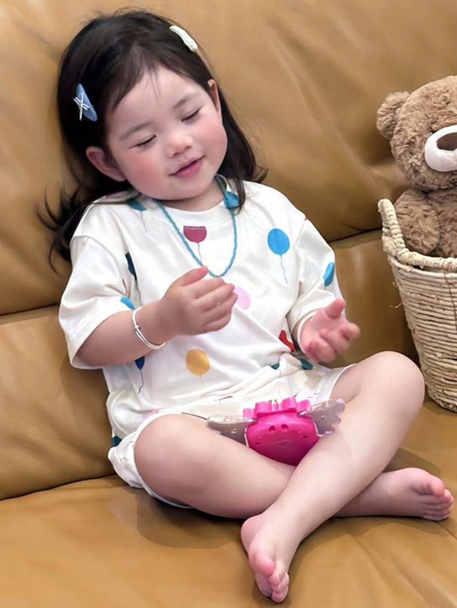 DAZY Toddler Girls' Polka Dot Oversized Knit Short Sleeve Loungewear - Beige - View 1