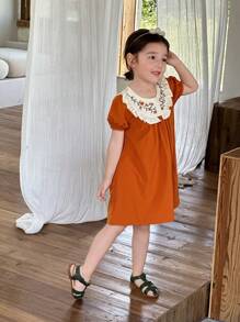 SHEIN Vintaside Kids Vestido de manga corta para niña con cuello Peter Pan, bordado floral, color naranja, adecuado para festivales, uso diario casual y fiestas relajadas