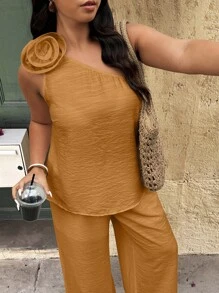 SHEIN Clasi 2件套加大码套装 - 不对称领花无袖上衣和裤子