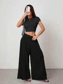 SHEIN PETITE Conjunto de outfit casual de verano con camiseta de manga corta de unicolor y pantalones de pierna ancha - Negro - Ver 7