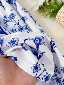 Tween Girls Ditsy Floral Printed Strapless Princess Dress, A-Line For Beach Party, Garden Wedding, Blueholiday,Summer,Travel,Getaway - Blue and White - View 3