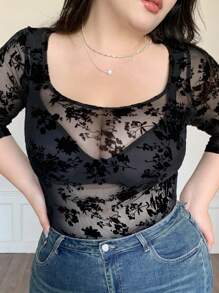 Dazy Plus Blusa ajustada de cuello cuadrado con estampado de flocado para mujer de talla grande, ropa de vuelta al colegio