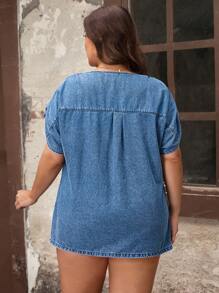EMERY ROSE Plus Size Casual Summer Crinkle Washed Denim Blouse - Medium Wash - View 2