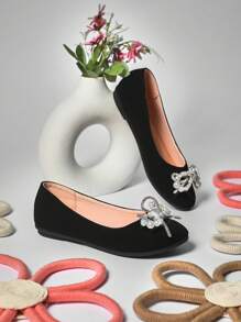 Mini mi #PrincessReady Girls' Sparkle Faux Pearl & Rhinestone Bow Round Toe Matte Black Ballet Flats|Comfy Dress Flats For Birthday Party, School Events, Dressy Occasions - Black - View 6